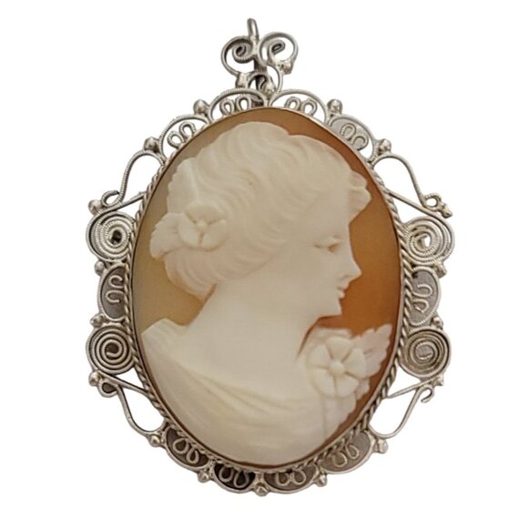Unbranded Jewelry - 800 Sterling Silver Carved Shell Cameo C-Clasp Brooch Pendant K91